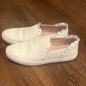 Kate Spade White Slip-On Sneakers with Ruffle 8.5 EUC